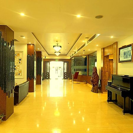 Days Hotel By Wyndham Neemrana Exterior photo