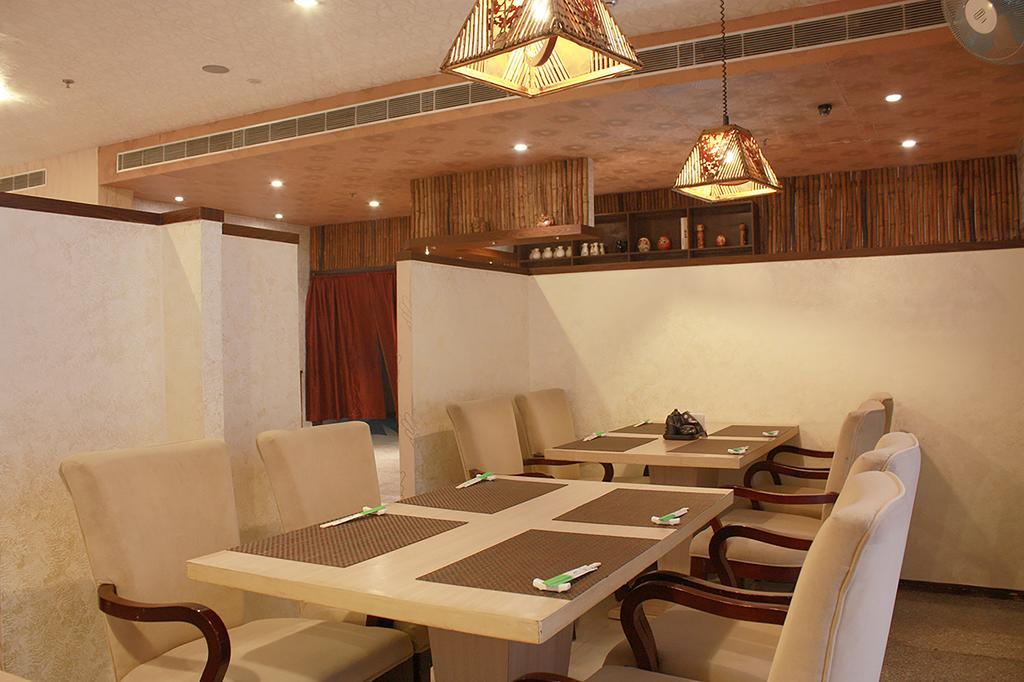 Days Hotel By Wyndham Neemrana Exterior photo