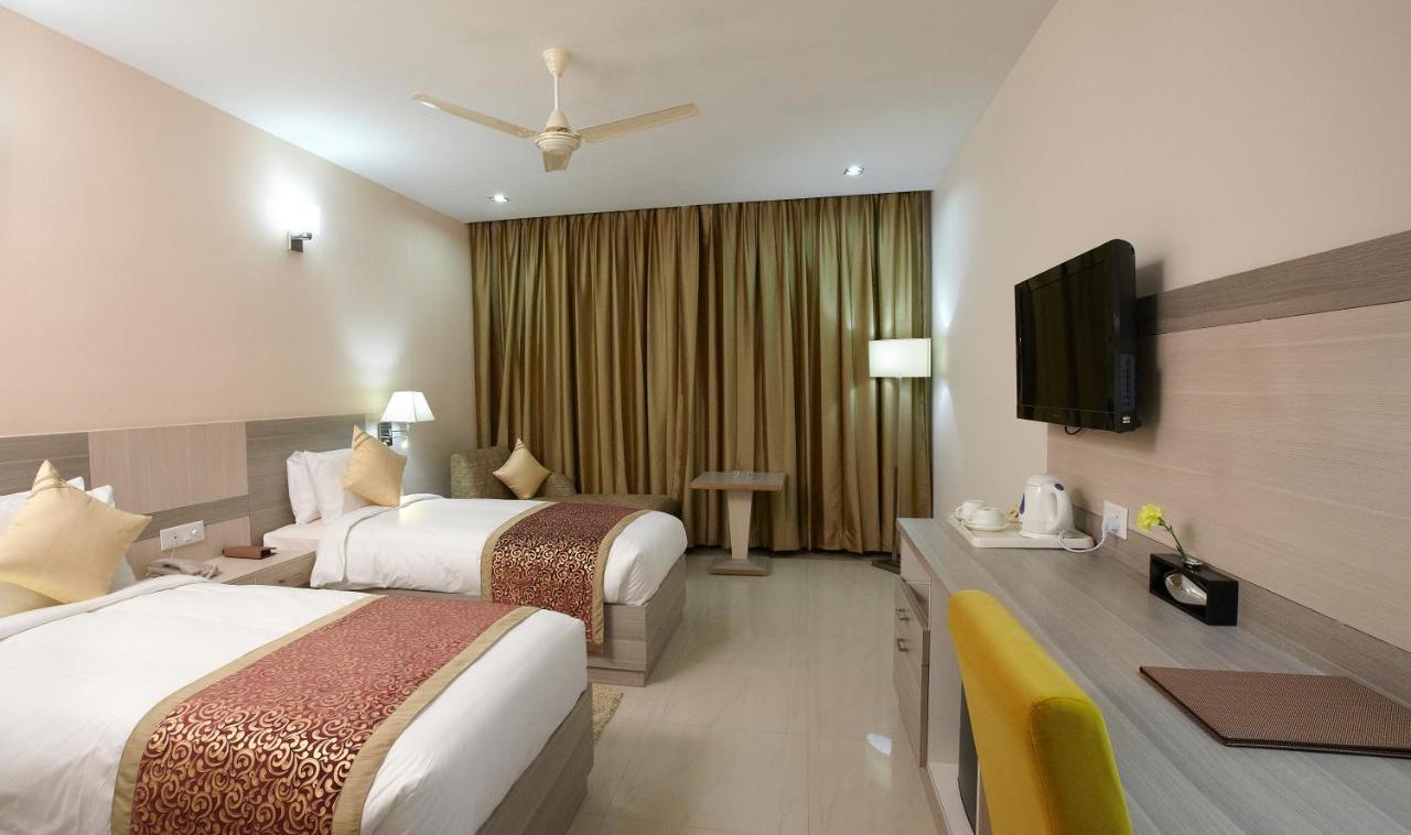 Days Hotel By Wyndham Neemrana Room photo